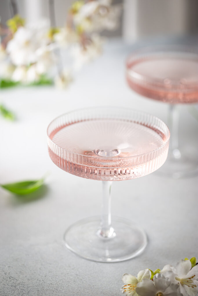 Pink cosmopolitan cocktail